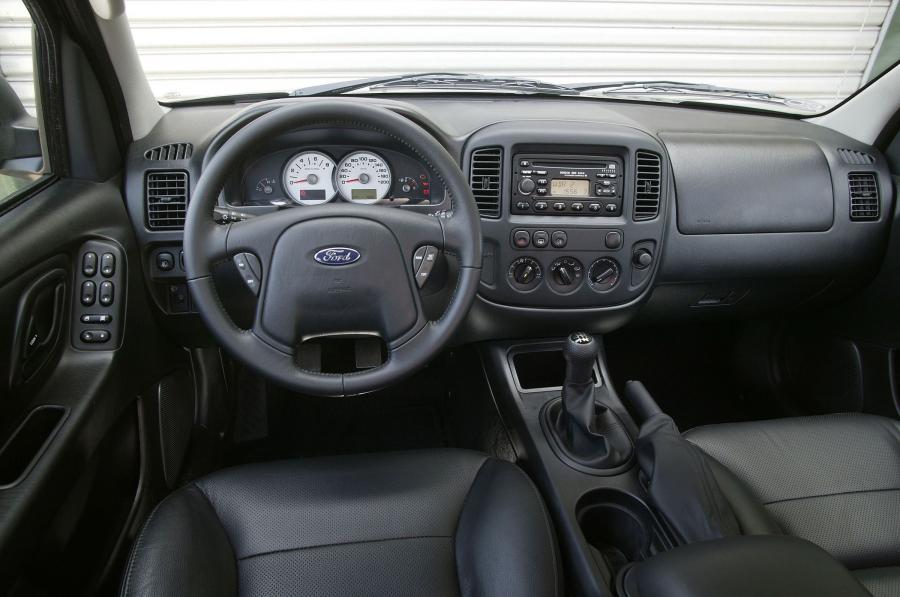  Ford Maverick 2001 года  (фото 13 из 70)